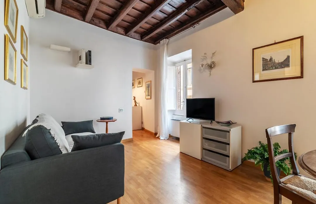Piazza di Spagna Classy Apartment-1
